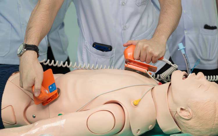 Formation PRAP SST défibrillateur Saint-Denis